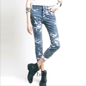 Free People / Skinny Palm Print Jeans